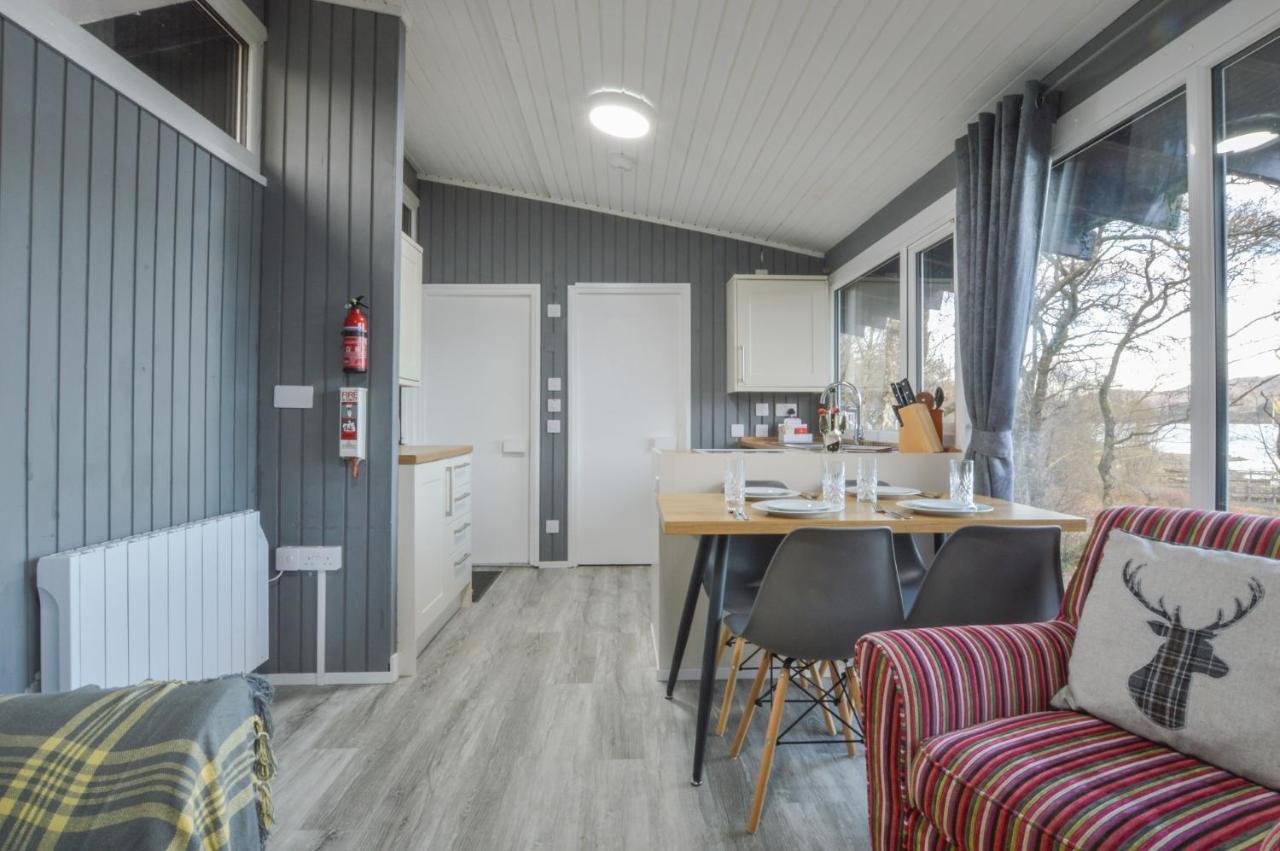 Dalavich Loch Aweside Forest Cabins מראה חיצוני תמונה