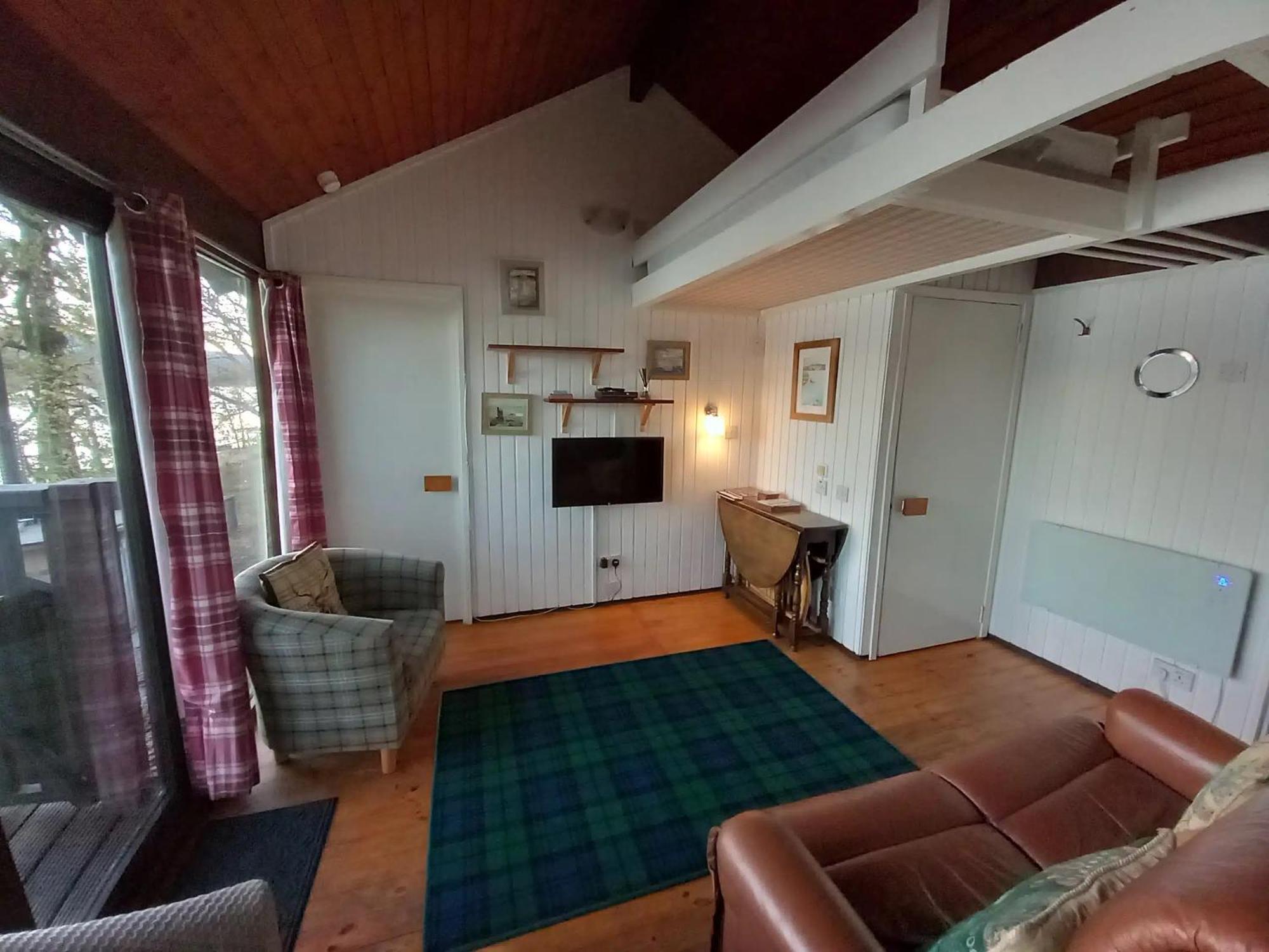 Dalavich Loch Aweside Forest Cabins חדר תמונה