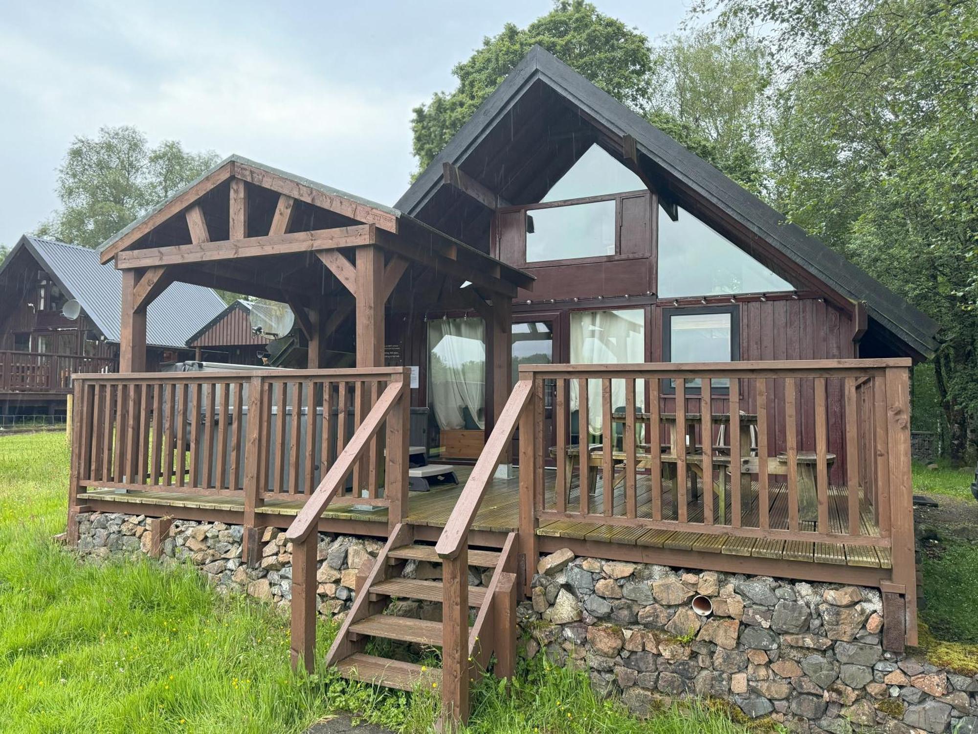 Dalavich Loch Aweside Forest Cabins מראה חיצוני תמונה